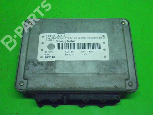 Used Control unit VW GOLF IV (1J1) 1.4 16V (75 hp) 6371829
