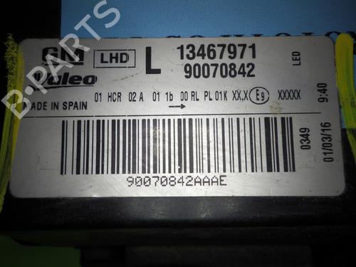 Right headlight OPEL CROSSLAND X / CROSSLAND (P17, P2QO) 1.2 (75) | BP20927432C29 