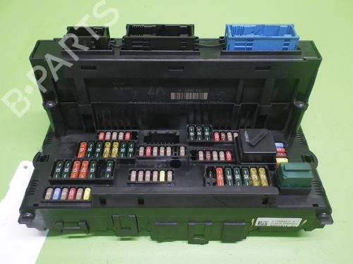 Used Fuse box BMW 5 Touring (F11) 530 d xDrive (258 hp) 31843076
