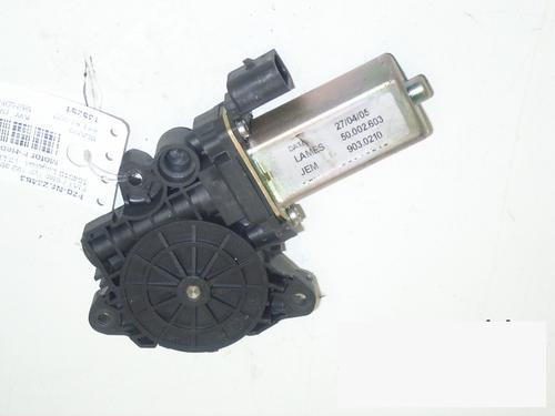 Moteur de lève-vitre avant gauche FIAT STILO (192_) 1.4 16V (192AXH1B, 192BXH1B) (95 hp) 6608150