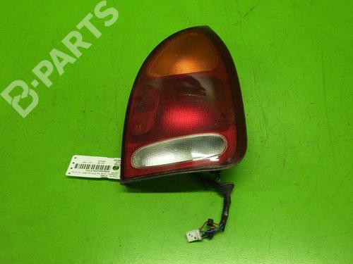 Right taillight HYUNDAI LANTRA II Estate (J-2) 1.6 i (90 hp) 6661748