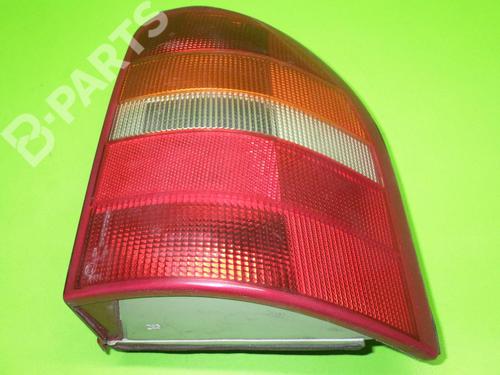 Used Right taillight FORD MONDEO I Turnier (BNP) 1.6 i 16V (88 hp) 6671333