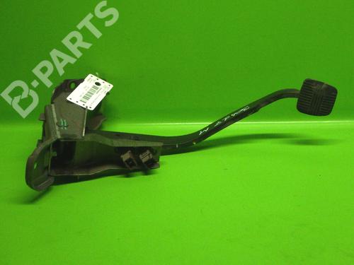 Used Break pedal NISSAN NAVARA NP300 (D40) 2.5 dCi 4WD (D40TT, D40T, D40M, D40BB) (190 hp) 6396835