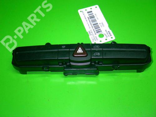 Used Warning switch MERCEDES-BENZ SPRINTER 3-t Van (B906) 213 CDI (906.611, 906.613) (129 hp) 6371976
