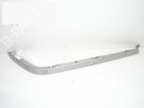 fregio faro MERCEDES-BENZ C-CLASS T-Model (S202) C 220 T CDI (202.193) (125 hp) 14699748
