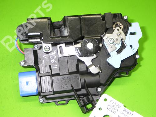 Front left lock SKODA OCTAVIA II Combi (1Z5) 1.8 TSI | BP6676715C98 