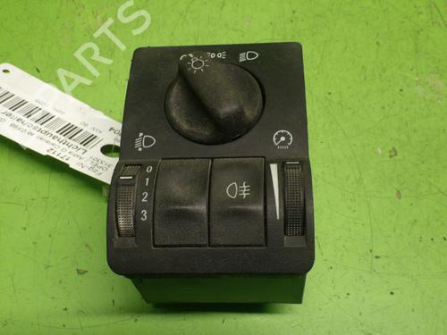 Used Headlight switch OPEL ASTRA G Estate (T98) 2.0 DI (F35) (82 hp) 29319038