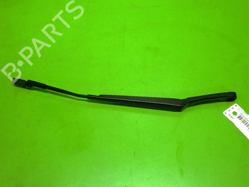 Used Front windshield wiper arm OPEL ASTRA J (P10) 2.0 CDTI (68) (160 hp) 14735842