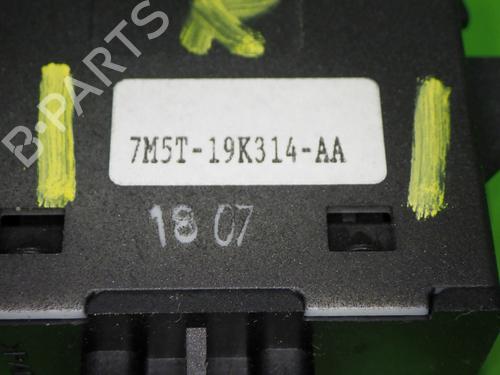 Switch FORD FOCUS II Convertible 2.0 | BP28006811I30 