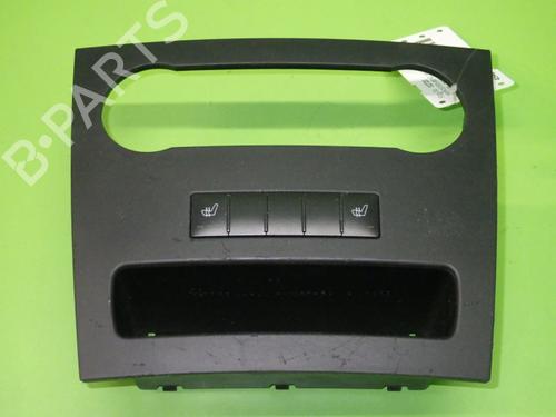 Used Cup/Object holder Cup/Object holder MERCEDES-BENZ B-CLASS Sports Tourer (W245) B 200 CDI (245.208) (140 hp) 39940650 39940650