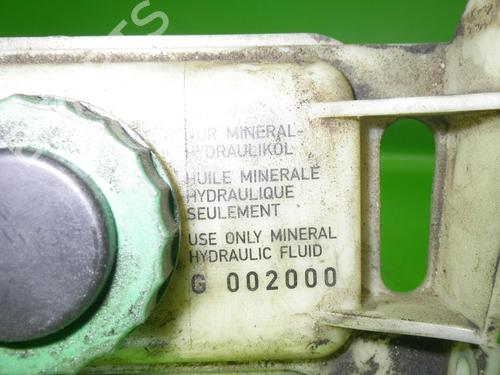 Zbiornik wyrównawczy VW PASSAT B5 (3B2) 1.6 | BP14747323C120