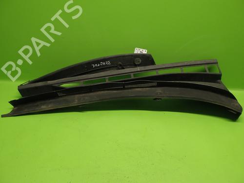 Windlauf für AUDI 80 B3 Saloon (893, 894, 8A2) 1.8 S (90 hp) 32399095