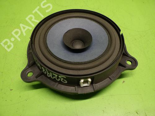 Used Speaker NISSAN X-TRAIL I (T30) 2.5 4x4 (165 hp) 28371765