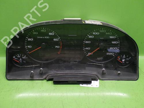 Used Instrument cluster AUDI 80 B3 Saloon (893, 894, 8A2) 1.8 S (90 hp) 29739964