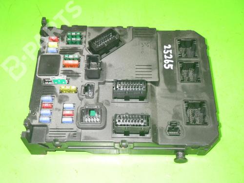 Used Fuse box PEUGEOT PARTNER Box Body/MPV (5_, G_) 2.0 HDi (90 hp) 6370383