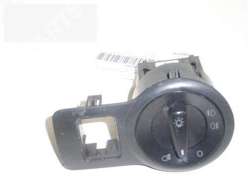 Commande de phare SKODA OCTAVIA I Combi (1U5) 1.9 TDI (110 hp) 6347181