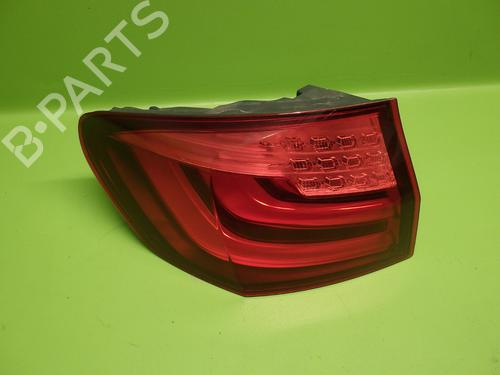 Piloto trasero izquierdo BMW 5 Touring (F11) 530 d xDrive (258 hp) 32308965