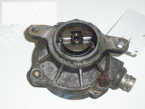 Used Vacuum pump RENAULT LAGUNA II Grandtour (KG0/1_) 2.2 dCi (KG0F) (150 hp) 6341610