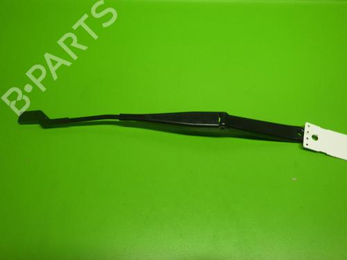 Used Front windshield wiper arm FORD FIESTA VI (CB1, CCN) 1.25 (82 hp) 14708293