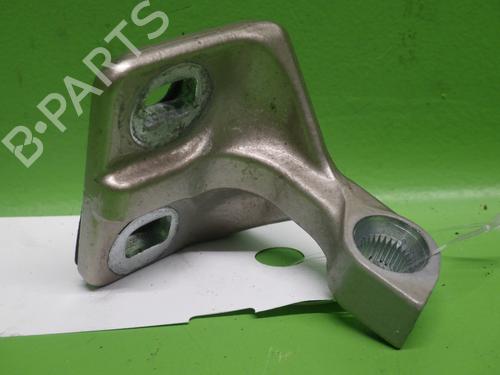 Used Hinge/Door check strap MERCEDES-BENZ C-CLASS (W203) C 200 Kompressor (203.042) (163 hp) 24323069