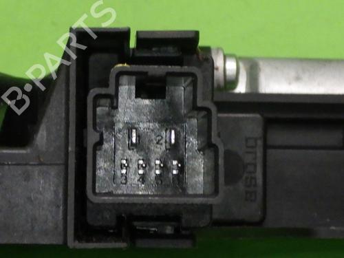 Left front window motor VOLVO V70 III (135) D5 AWD | BP18057691E21 