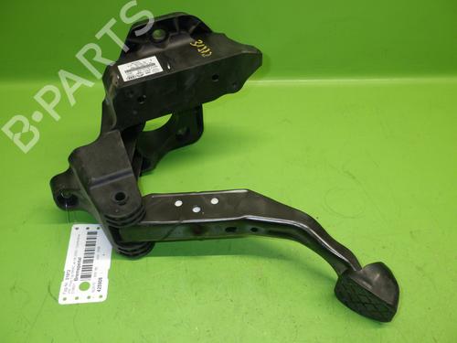 Used Break pedal VW POLO V (6R1, 6C1) 1.6 TDI (90 hp) 28284779