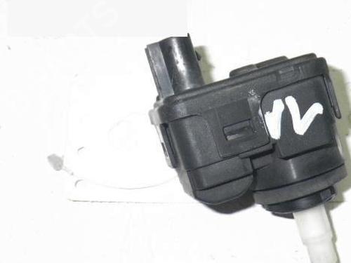 Used Headlight adjuster motor OPEL OMEGA B (V94) 2.0 16V (F69, M69, P69) (136 hp) 14747295