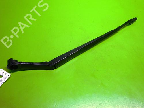 Used Front windshield wiper arm OPEL AMPERA-E (F17) EV150 (48) (204 hp) 14736194