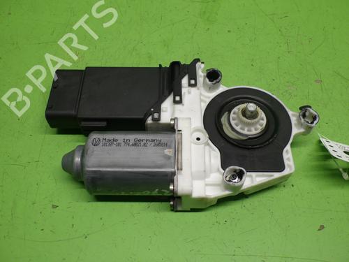 Used Front wiper motor VW GOLF IV (1J1) 1.6 (100 hp) 28711727