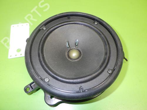 Used Speaker AUDI A4 B6 (8E2) 2.5 TDI quattro (180 hp) 15810074