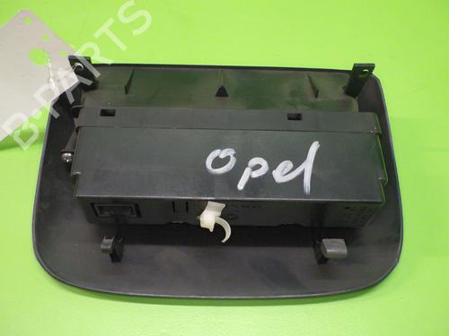 Display OPEL CORSA B (S93) 1.4 i (F08, F68, M68) (60 hp) 6402301