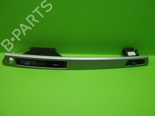 Used Air vent BMW 3 (E90) 320 i (150 hp) 17610412