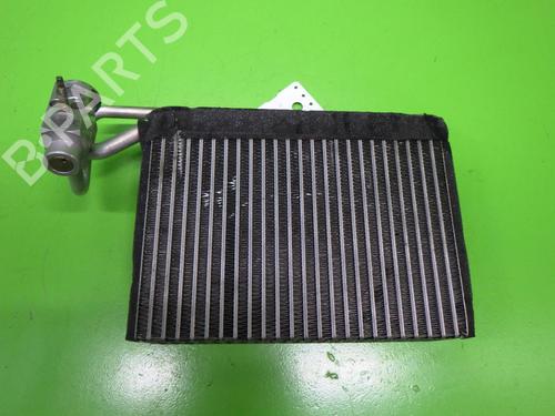 Used Air conditioning evaporator BMW 3 (E46) 318 i (118 hp) 14723267