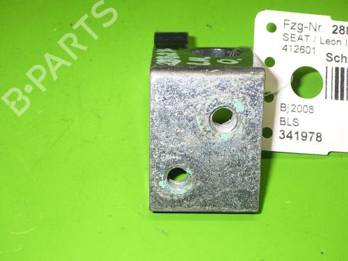 Used Hinge/Door check strap SEAT LEON (1P1) 1.9 TDI (105 hp) 14731622