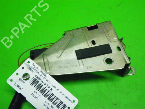 Front right lock SMART CITY-COUPE (450) 0.8 CDI (S1CLC1, 450.300, 450.301, 450.302, 450.303,... | BP14714586C97 