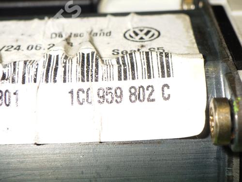 Right front window motor SEAT LEON (1M1) 1.9 TDI | BP9185236E20 