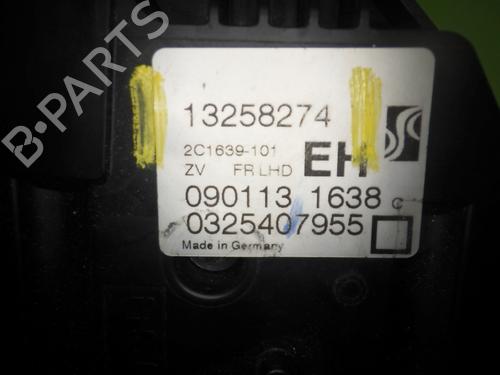 Front right lock OPEL MERIVA B MPV (S10) 1.4 (75) | BP31140317C97