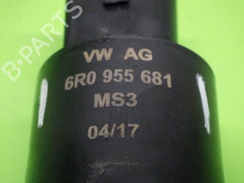 Washer pump VW TOURAN (5T1) 1.6 TDI | BP14742284E24 
