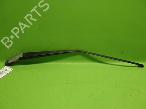 Used Front windshield wiper arm Front windshield wiper arm 37530769 37530769
