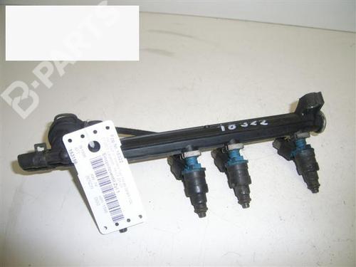 Injector VW GOLF III Variant (1H5) 1.6 (101 hp) 6346813