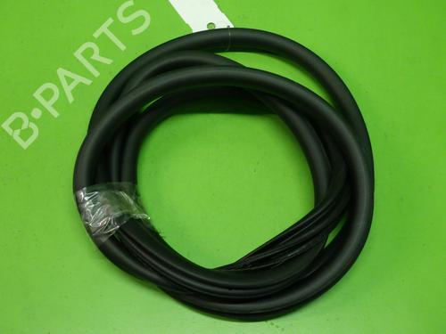 Used Rubber door seal OPEL GRANDLAND / GRANDLAND X (A18, P1UO) 1.2 (75) (131 hp) 18276695