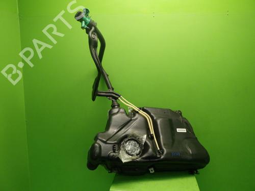Used Fuel tank VW POLO IV (9N_, 9A_) 1.2 12V (64 hp) 30332147