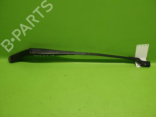 Used Front windshield wiper arm OPEL ASTRA K (B16) 1.5 CRDI (68) (122 hp) 28206725