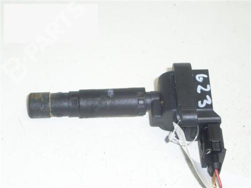 Used Ignition coil MERCEDES-BENZ C-CLASS (W203) C 180 Kompressor (203.046) (143 hp) 6346651