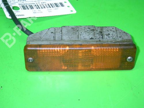 Used Right front indicator VW GOLF I (17) 1.5 (70 hp) 6644217