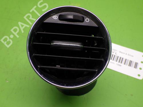 Used Air vent PEUGEOT 308 I (4A_, 4C_) 1.6 16V (120 hp) 21946382