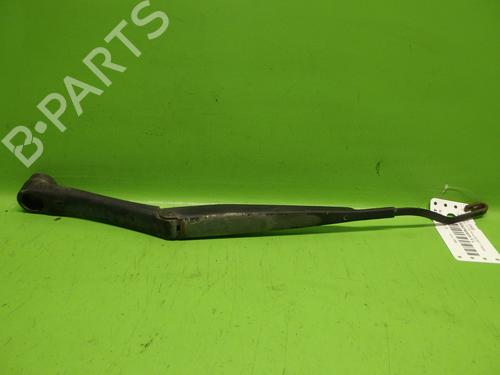 Used Front windshield wiper arm Front windshield wiper arm 38342033 38342033