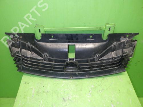 Grille RENAULT LAGUNA II Grandtour (KG0/1_) 2.0 16V IDE (KG0N) | BP21546455C40 