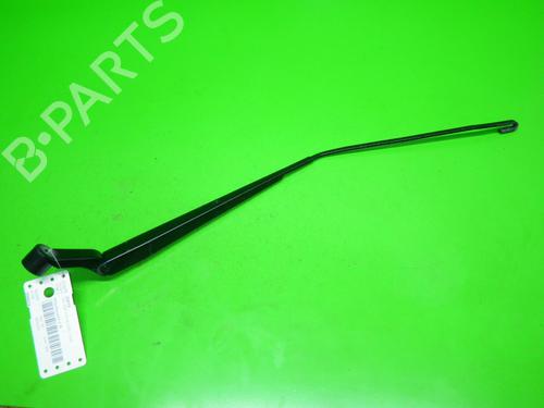 Used Front windshield wiper arm SUZUKI ALTO VII (GF, HA25_, HA35_) 1.0 (AMF310, GFC31S) (68 hp) 14710409