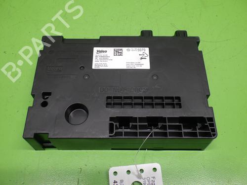 Used Electronic module OPEL INSIGNIA B Sports Tourer (Z18) 2.0 CDTi (35) (174 hp) 25706432